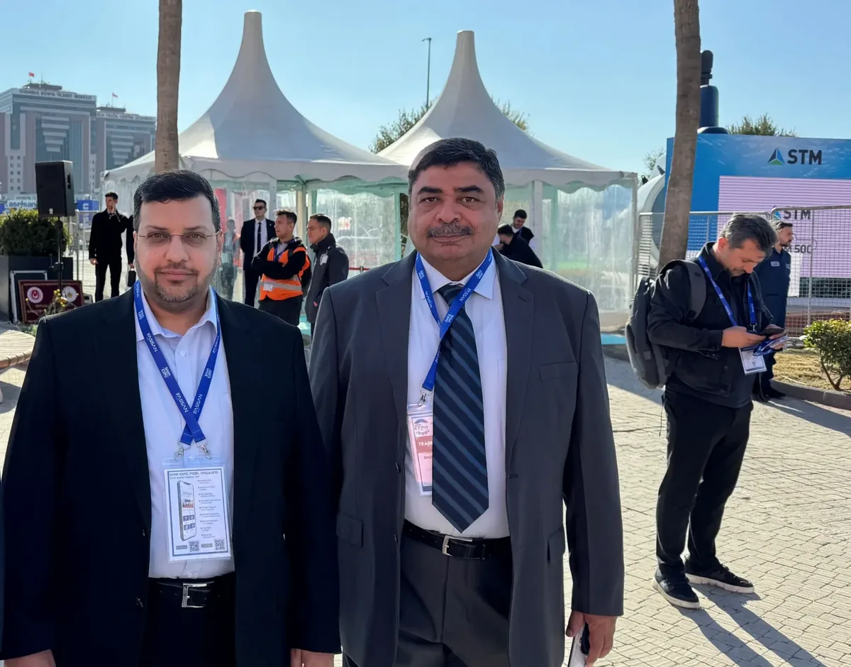 Strategic partnership discussions at SAHA EXPO